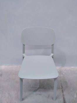 เก้าอี้พลาสติก รุ่น CH28-019